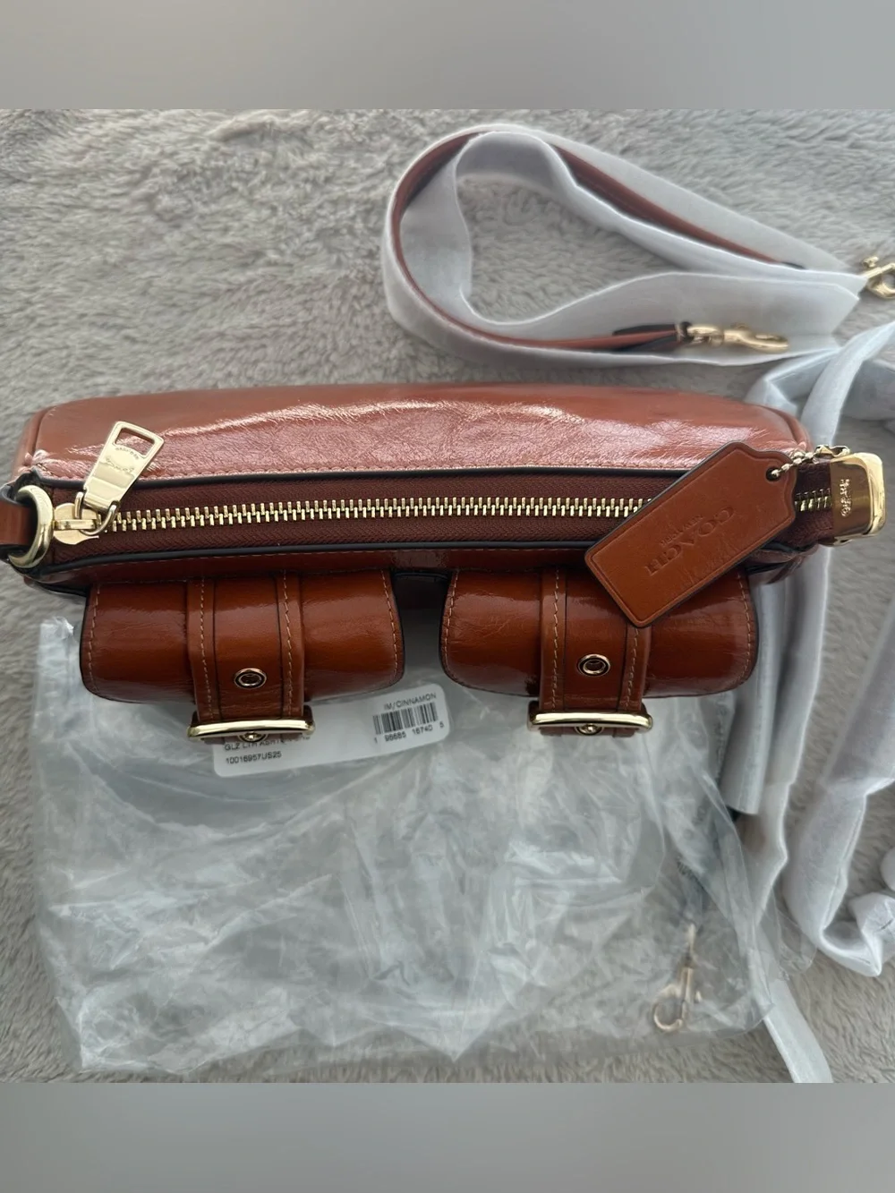 COACH Ashton Shoulder Crossbody Bag glazed leather IM/CINNAMON & 1 Cherry Charm